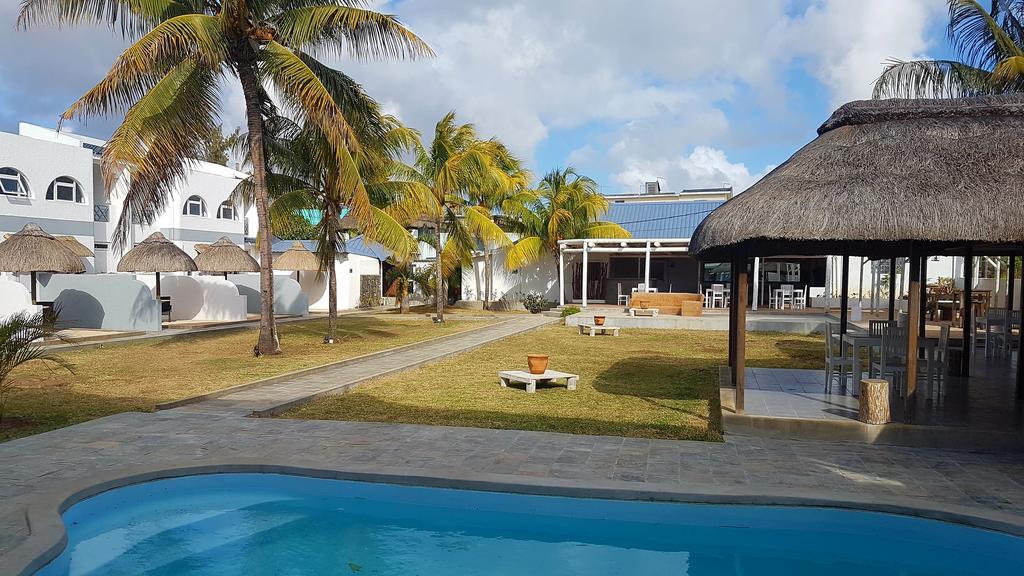 Stella Rina "Adults Only" Bed & Breakfast Grand Baie Exterior photo